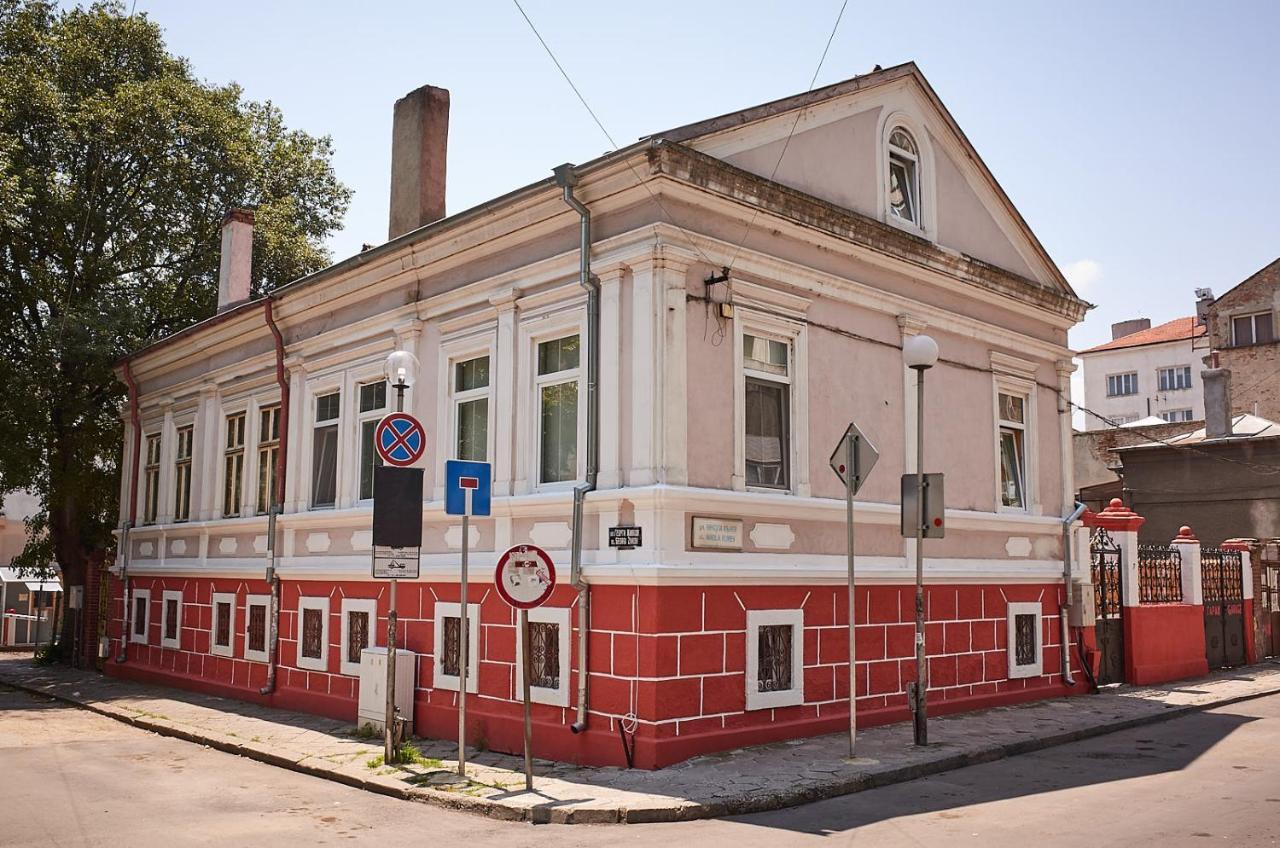 Nomado Hostel Varna Eksteriør billede