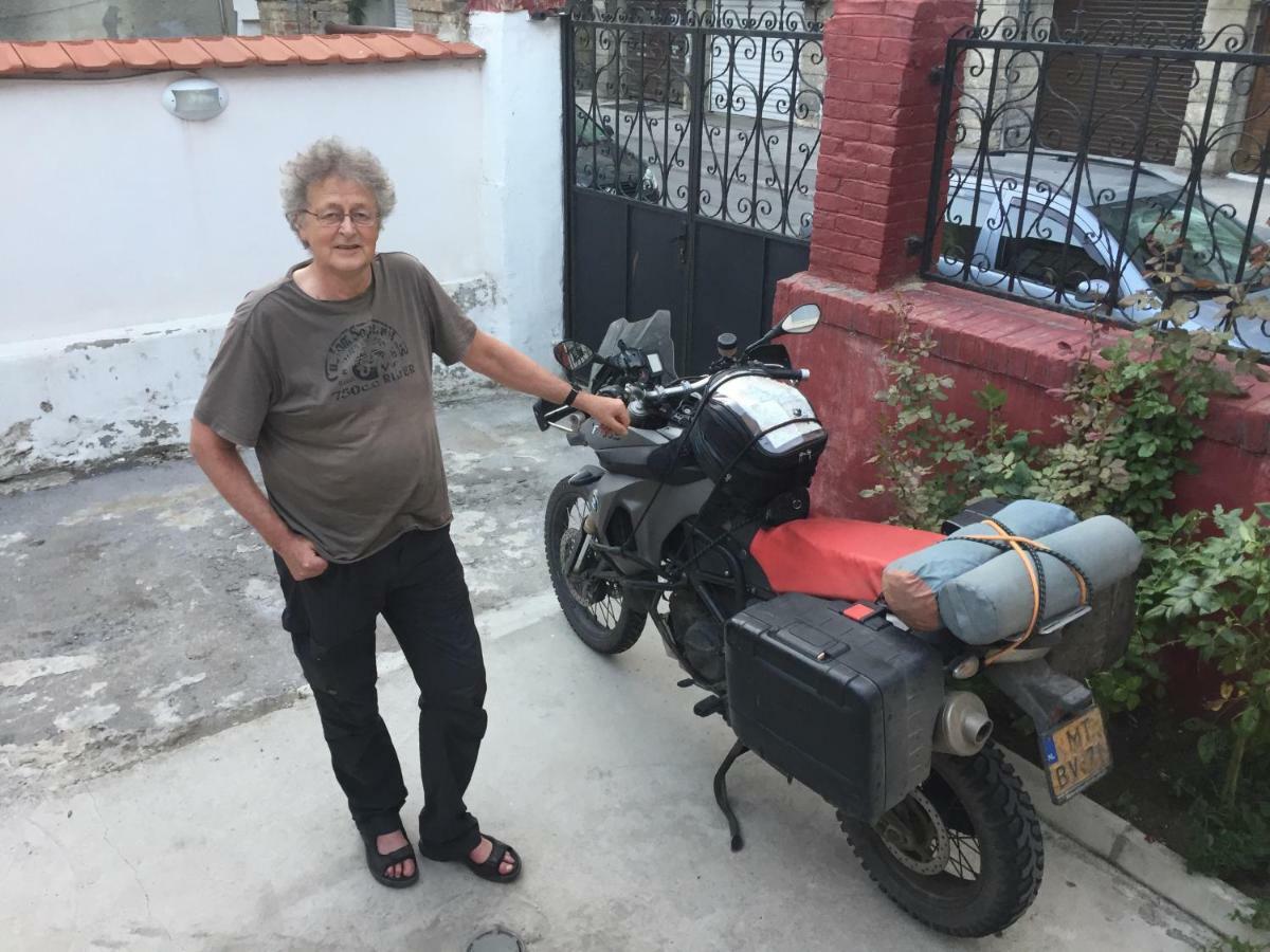 Nomado Hostel Varna Eksteriør billede