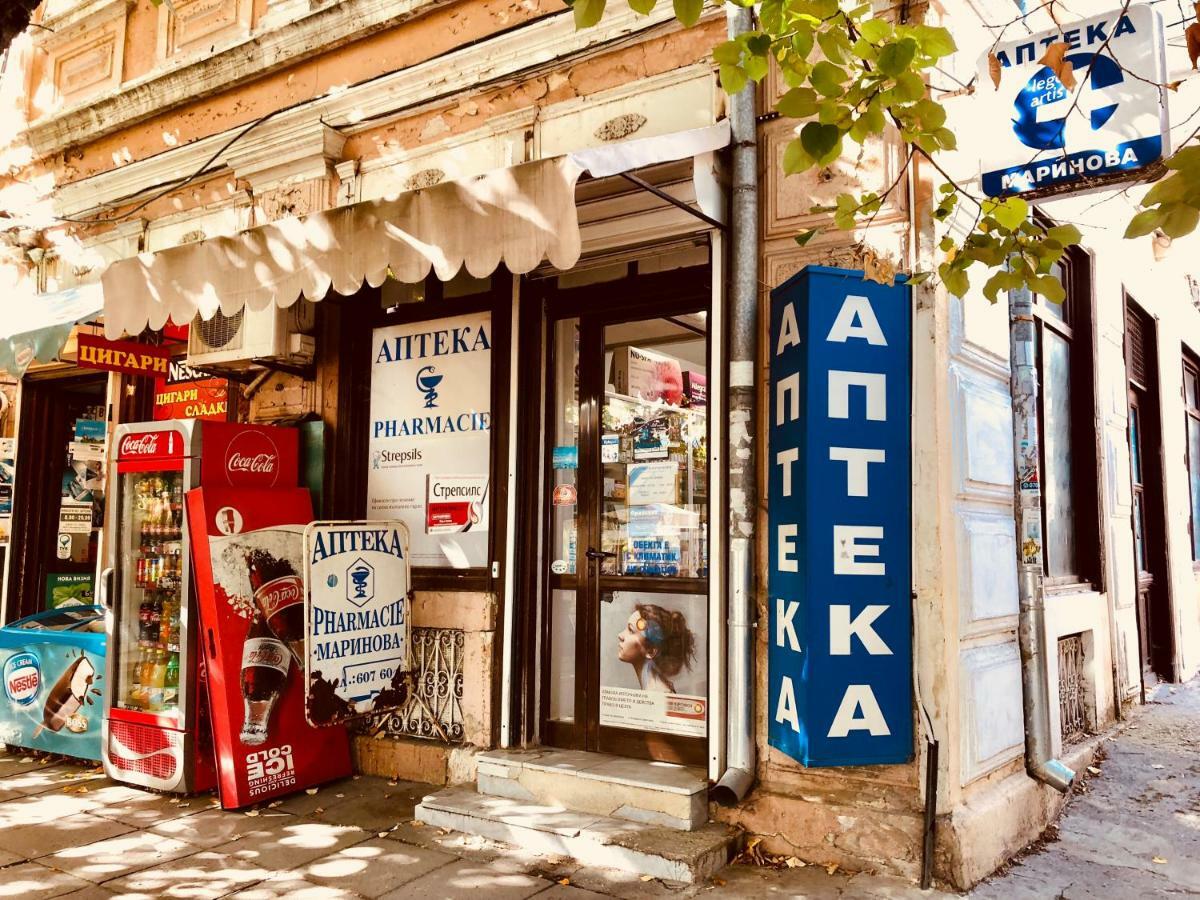 Nomado Hostel Varna Eksteriør billede